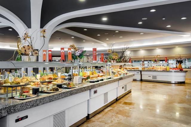 MARTI MYRA - Restaurace - THE RESTAURANT