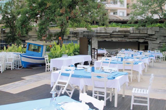 SUENO HOTELS BEACH SIDE - Restaurace - Fish  Restaurant