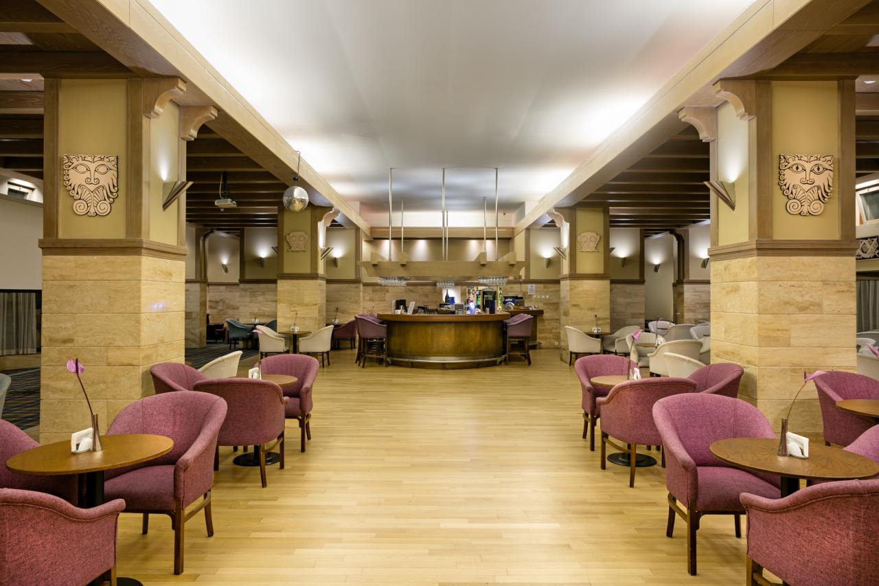 XANADU RESORT - Bary - Rosebud Bar