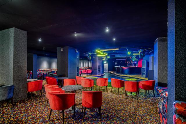 XANADU RESORT - Bary - Disco