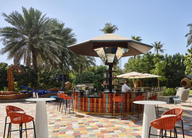 W DUBAI - MINA SEYAHI - Bary - FARRAGO
