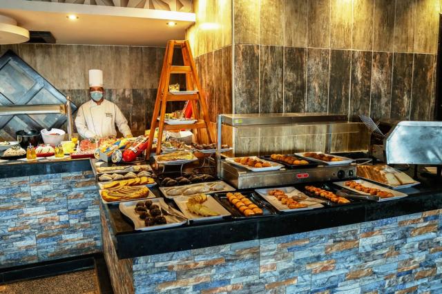 MAGIC BEACH HOTEL - Restaurace - en