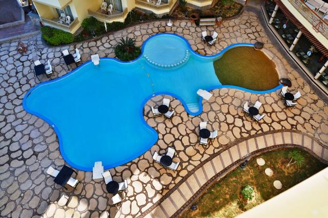 MAGIC BEACH HOTEL - Bazény - Venkovní bazén