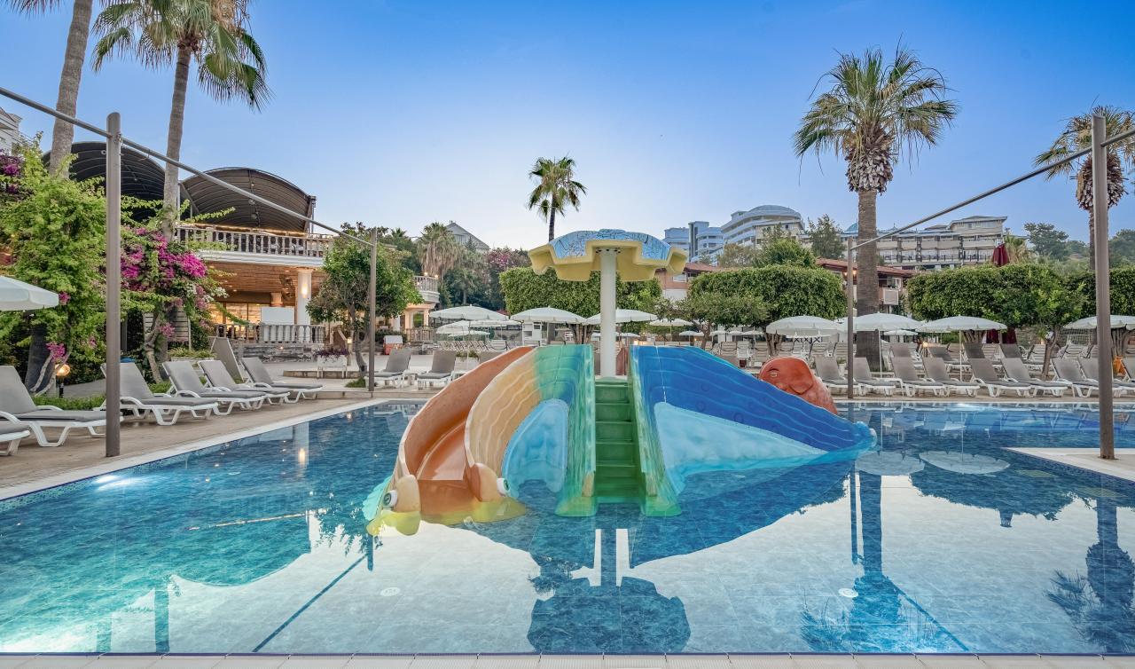 JUSTINIANO CLUB ALANYA - Bazény - Venkovní dětský bazén
