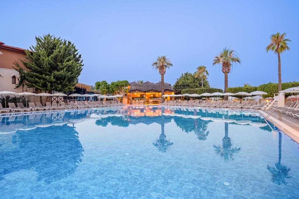 JUSTINIANO CLUB ALANYA - Bazény - Venkovní bazén
