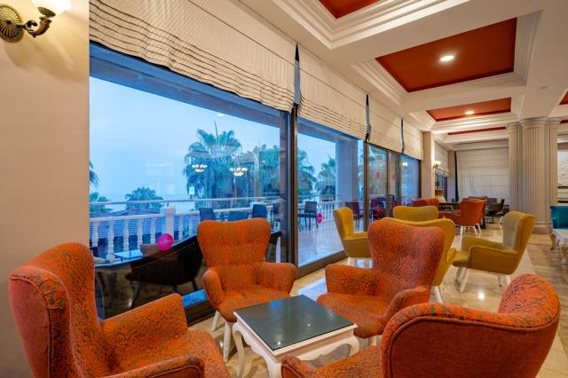 JUSTINIANO CLUB ALANYA - Obecné - Hlavní budova