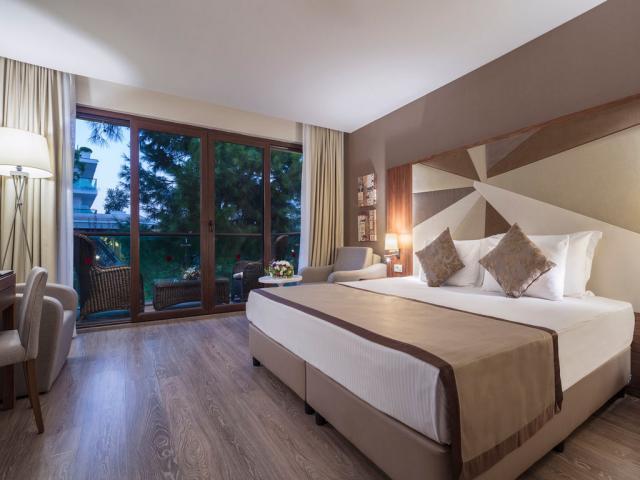 NIRVANA MEDITERRANEAN EXCELLENCE - Pokoje - Lagoon Family Suite