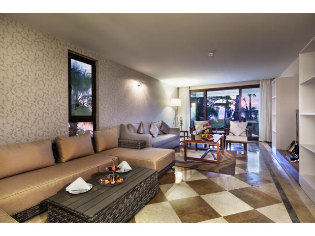 NIRVANA MEDITERRANEAN EXCELLENCE - Pokoje - Villa Royal