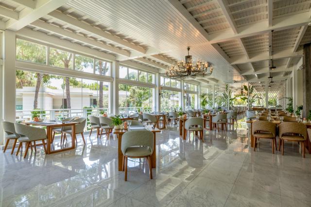 NIRVANA MEDITERRANEAN EXCELLENCE - Restaurace - FELLINI BISTRO 