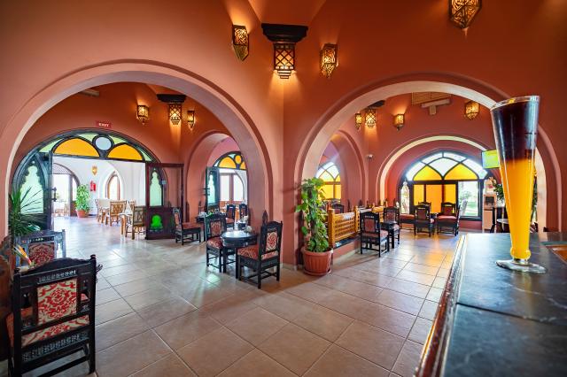 ARABELLA AZUR RESORT - Restaurace - El-khan bar