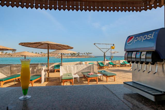 ARABELLA AZUR RESORT - Restaurace - palms bar