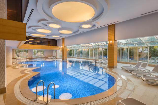 DOBEDAN EXCLUSIVE HOTEL & SPA - Bazény - Vnitřní bazén