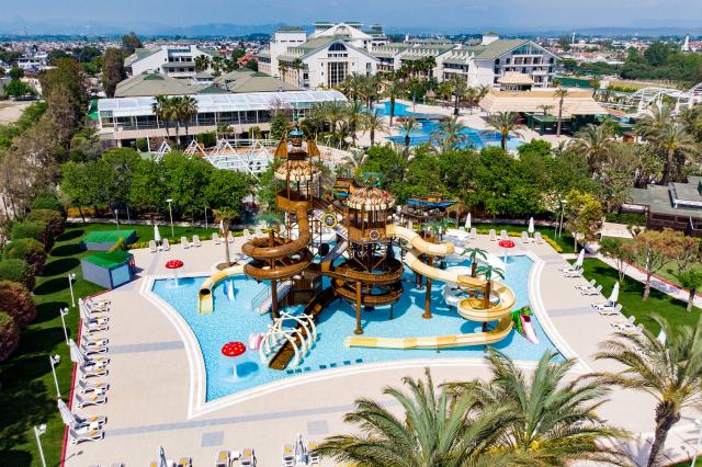 DOBEDAN EXCLUSIVE HOTEL & SPA - Vodní park - Vodní park