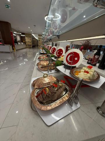 SIDE MOON PALACE HOTEL - Restaurace - Moon Main Restaurant