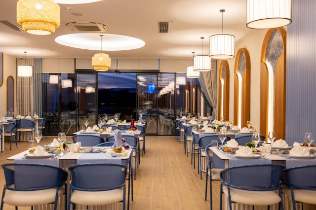 SIDE MOON PALACE HOTEL - Restaurace - Fish A'la Carte