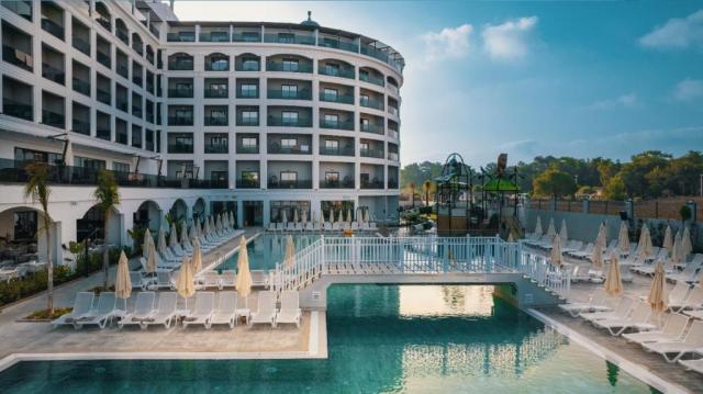 SIDE MOON PALACE HOTEL - Bazény - Venkovní bazén