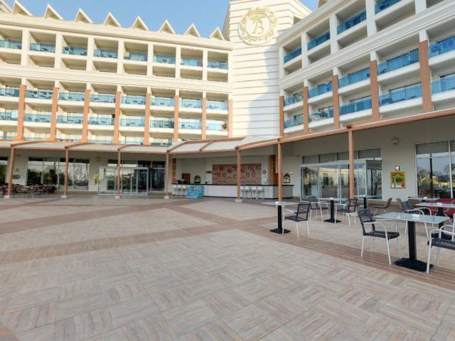DELPHIN BE GRAND RESORT - Bary - BE Oasis Teras Bar