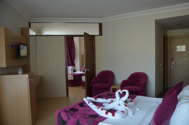 DRITA HOTEL RESORT & SPA - Pokoje - Family Connection Room Land