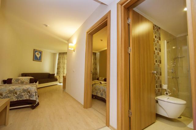 BLUE WAVE SUITE HOTEL - Pokoje - FAMILY ROOM