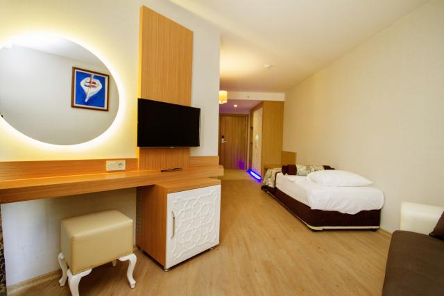 BLUE WAVE SUITE HOTEL - Pokoje - FAMILY ROOM