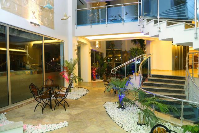 BLUE WAVE SUITE HOTEL - Obecné - Ostatní