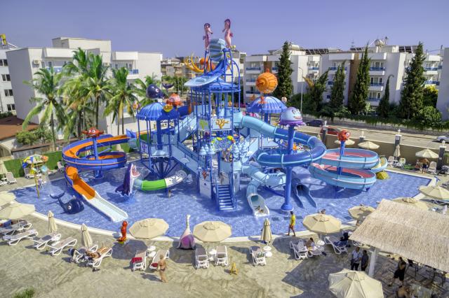 BLUE WAVE SUITE HOTEL - Vodní park - Vodní park