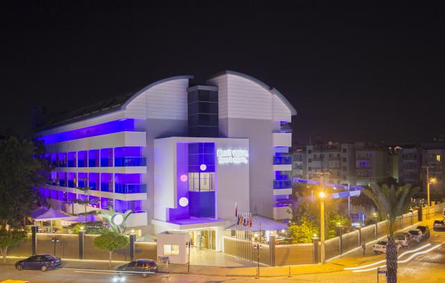BLUE WAVE SUITE HOTEL - Obecné - Obecné