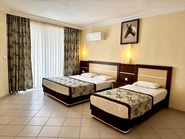 BLUE WAVE SUITE HOTEL - Pokoje - STANDARD ROOM