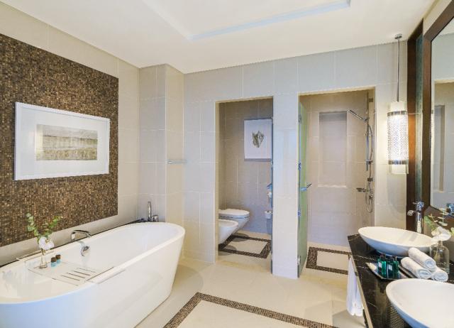RIXOS MARINA ABU DHABI - Pokoje - DELUXE ROOM CORNICHE VIEW KIN