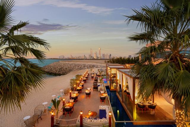 RIXOS MARINA ABU DHABI - Restaurace - ISLA ASIAN RESTAURANT