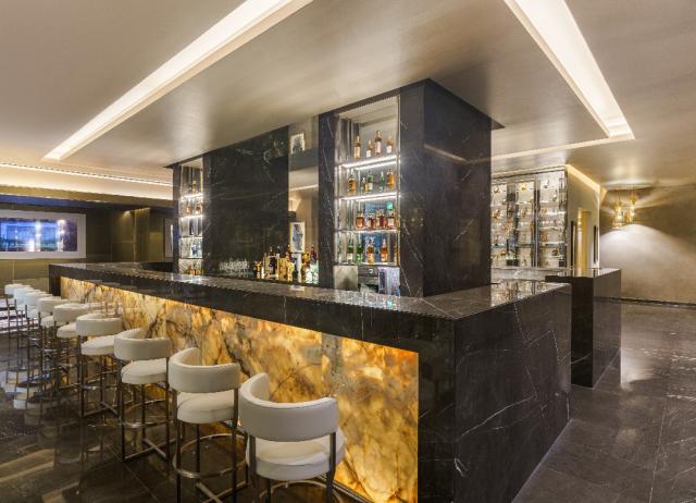 RIXOS MARINA ABU DHABI - Bary - ANTI-DOTE BAR
