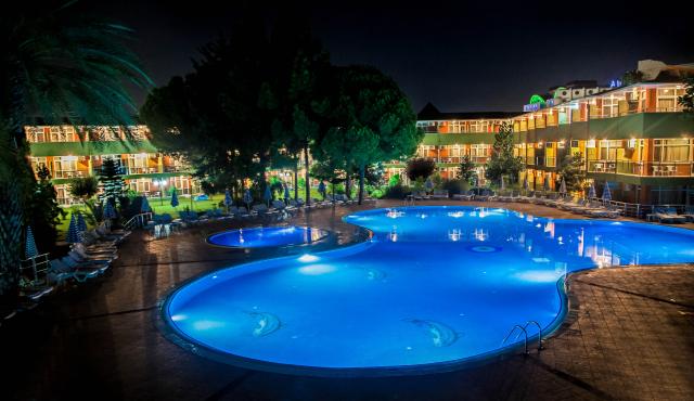 LONICERA WORLD HOTEL - Bazény - Venkovní bazén