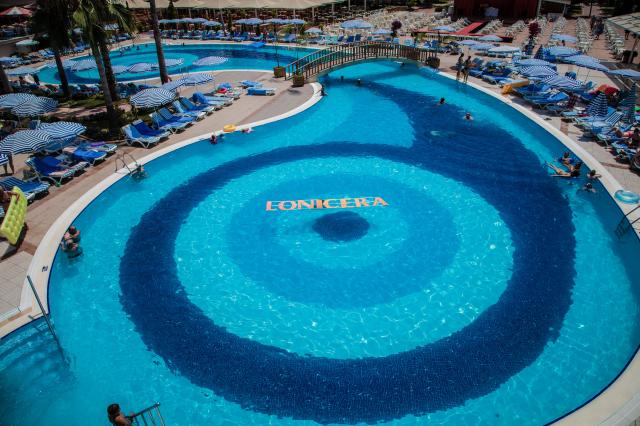LONICERA WORLD HOTEL - Bazény - Venkovní bazén