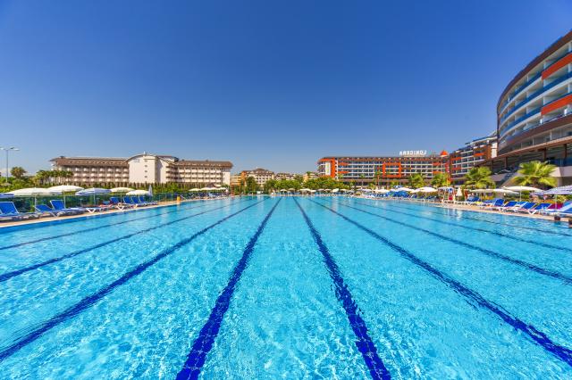 LONICERA WORLD HOTEL - Bazény - Venkovní bazén