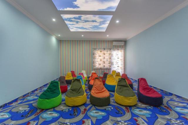 LONICERA WORLD HOTEL - Miniklub - Miniklub