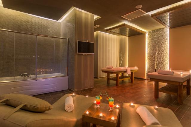 LONICERA WORLD HOTEL - Lázně - Lázně