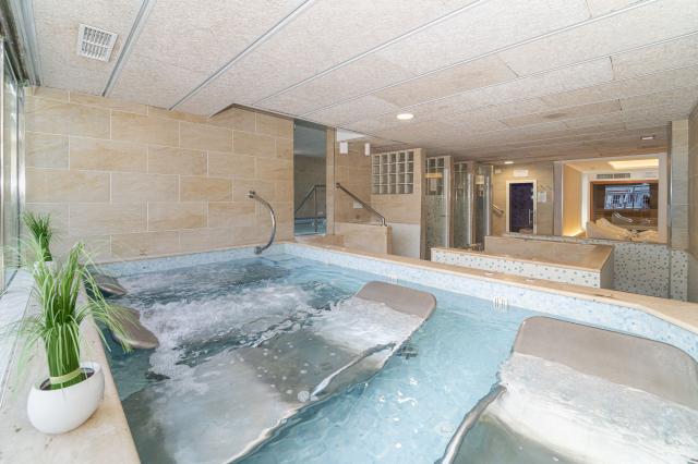 FERRER JANEIRO HOTEL & SPA - Lázně - Lázně