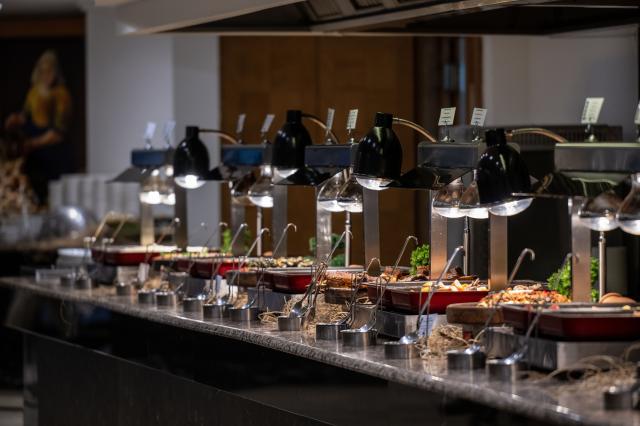 ADORA HOTEL & RESORT - Restaurace - THE COUSINE