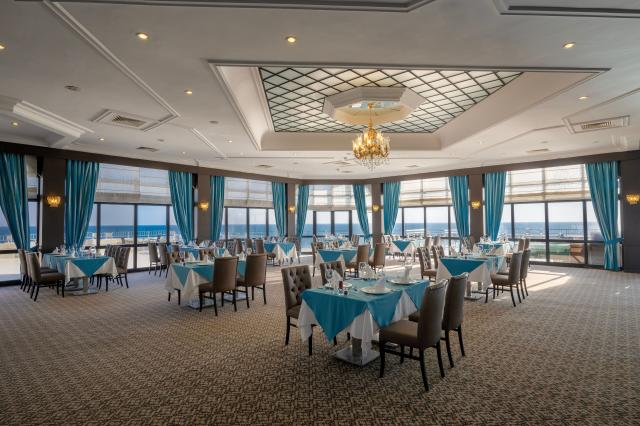ADORA HOTEL & RESORT - Restaurace - SEHRAZAT TURKISH REST 