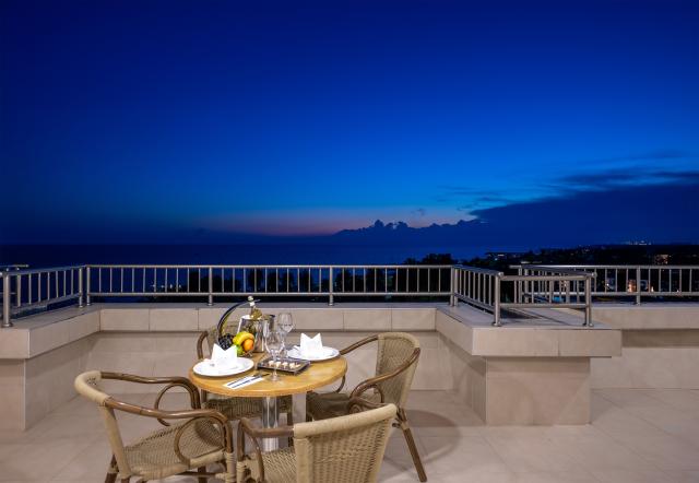 ADORA HOTEL & RESORT - Restaurace - SEHRAZAT TURKISH REST 