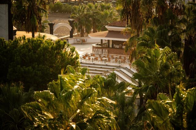 ADORA HOTEL & RESORT - Bary - TIME OUT BAR