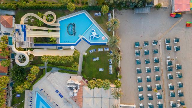ADORA HOTEL & RESORT - Bazény - Venkovní bazén