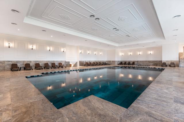 ADORA HOTEL & RESORT - Bazény - Vnitřní bazén