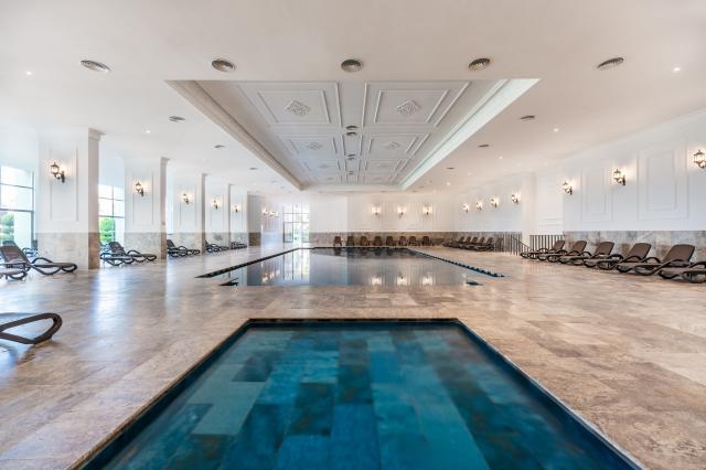 ADORA HOTEL & RESORT - Bazény - Vnitřní bazén