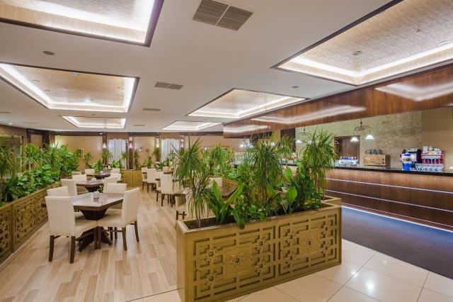 HOTEL TURAN PRINCE - Restaurace - CAFE PATISSERIE