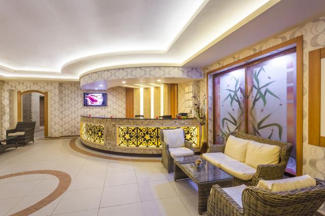 HOTEL TURAN PRINCE - Lázně - Lázně