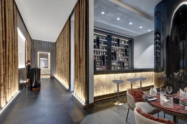 ROYAL M AL AQAH BEACH RESORT BY GEWAN - Restaurace - Wabisabi