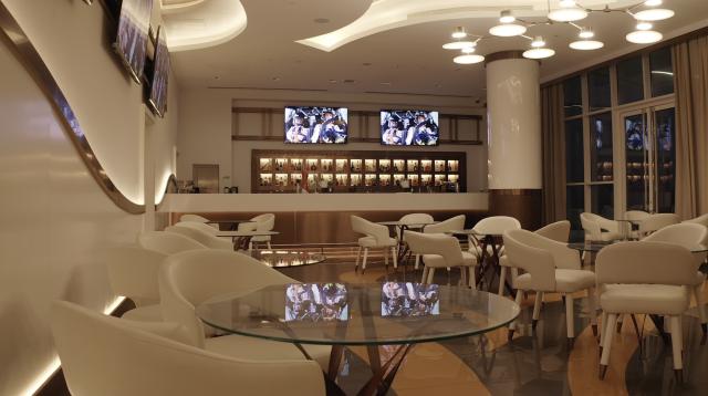 ROYAL M AL AQAH BEACH RESORT BY GEWAN - Restaurace - The Score 