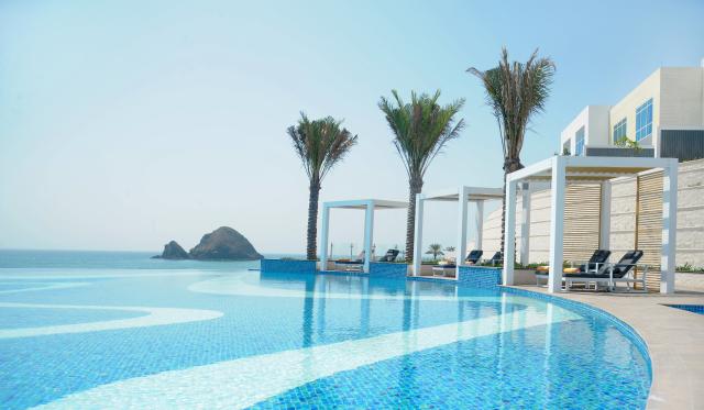 ROYAL M AL AQAH BEACH RESORT BY GEWAN - Bazény - Venkovní bazén