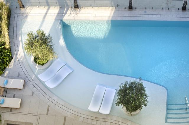 HYATT CENTRIC JUMEIRAH DUBAI - Bazény - Venkovní bazén